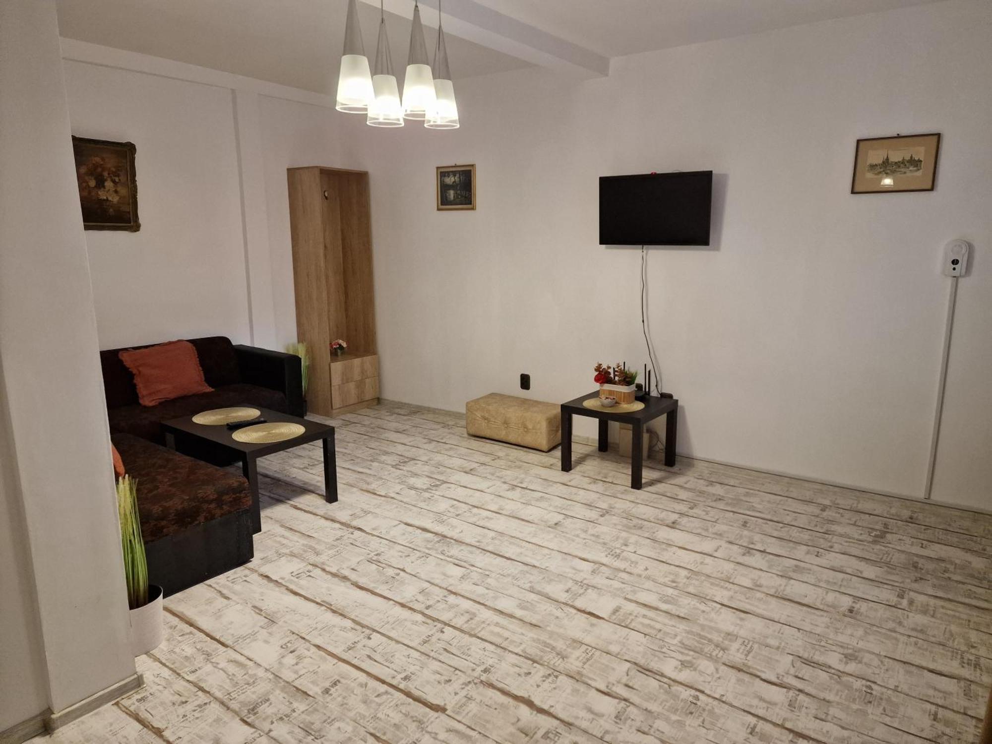 בראשוב Ullysses Guest House מראה חיצוני תמונה
